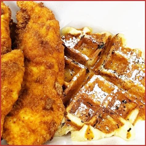 rooster chicken and waffles